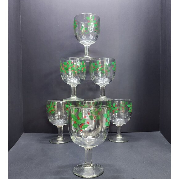 Vintage Libbey Christmas Holly Berry Water Goblets Holiday - Set Of 7 - Picture 2 of 8